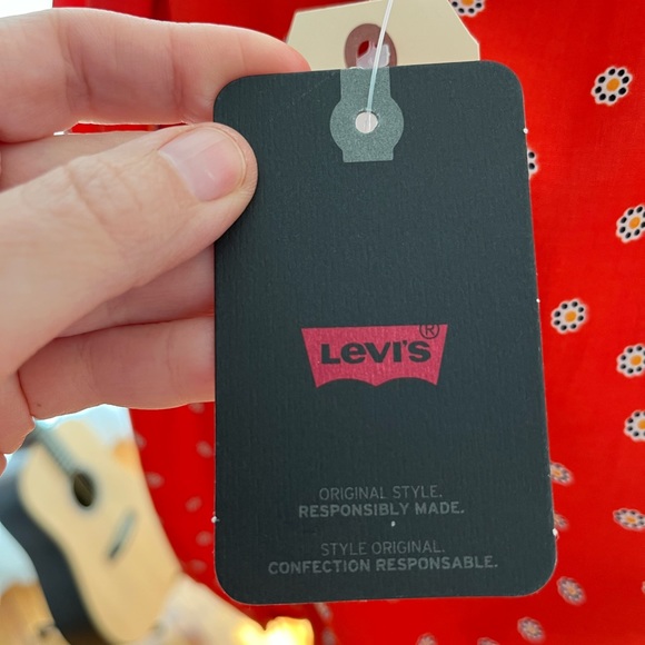 NWT Levi’s fawn tie blouse (S) - Picture 5 of 5